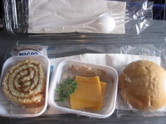 ウラジオストク航空の機内食